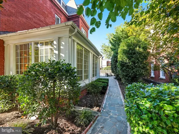 719 PRINCE ST, Alexandria, VA 22314