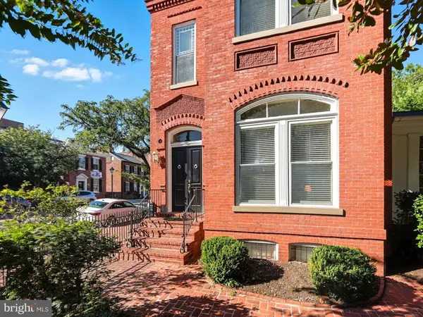 719 PRINCE ST, Alexandria, VA 22314