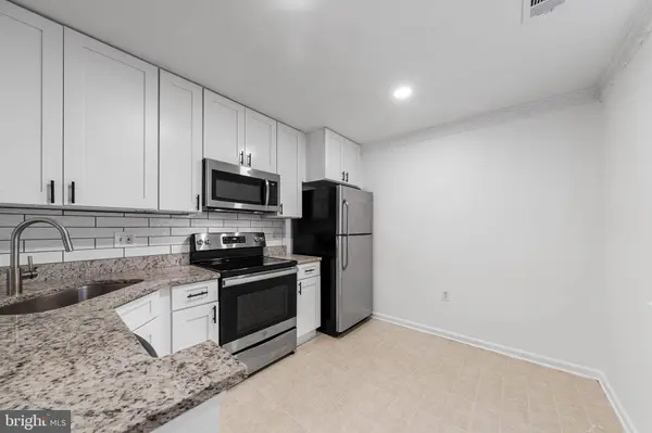 2912 YARLING CT, Falls Church, VA 22042