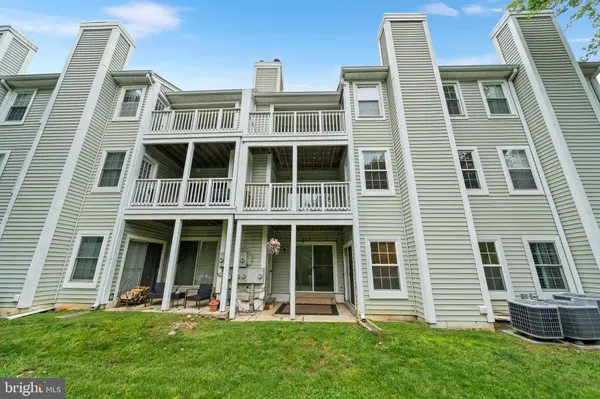 2912 YARLING CT, Falls Church, VA 22042