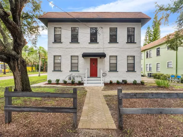 922 W WEST ST, Tampa, FL 33602