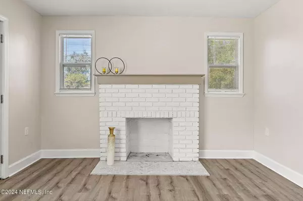 3352 DELLWOOD AVE, Jacksonville, FL 32205