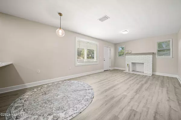 3352 DELLWOOD AVE, Jacksonville, FL 32205