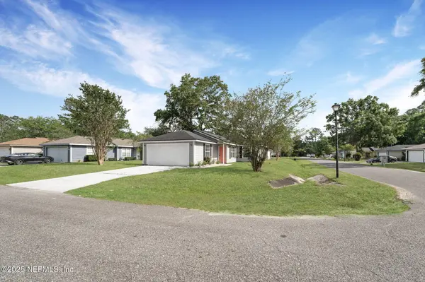 4036 ALFRED MILL AVE, Jacksonville, FL 32208