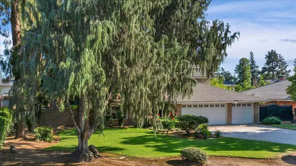 2693 W Browning, Fresno, CA 93711