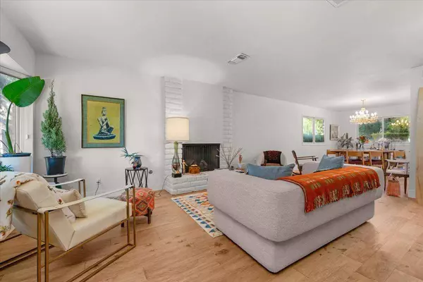 2693 W Browning, Fresno, CA 93711