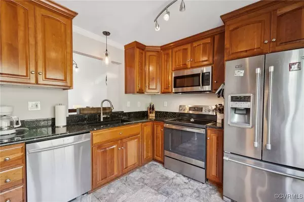 4626 Twin Hickory Lake DR, Henrico, VA 23059