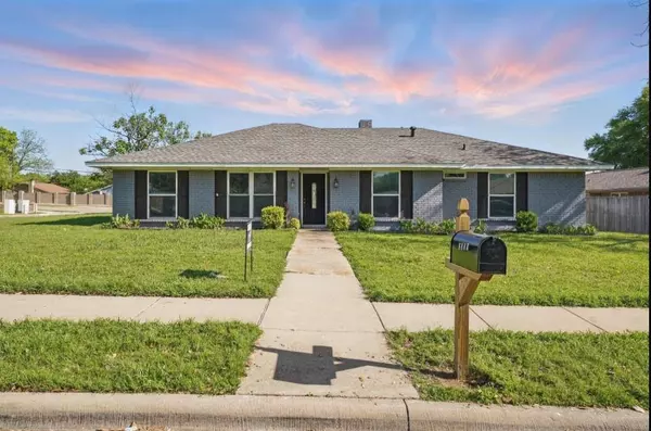 3321 Lynbrook Drive, Plano, TX 75075