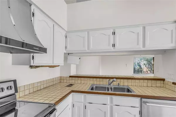 4215 Red Spruce Lane, Carrollton, TX 75010