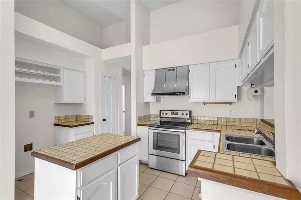 4215 Red Spruce Lane, Carrollton, TX 75010