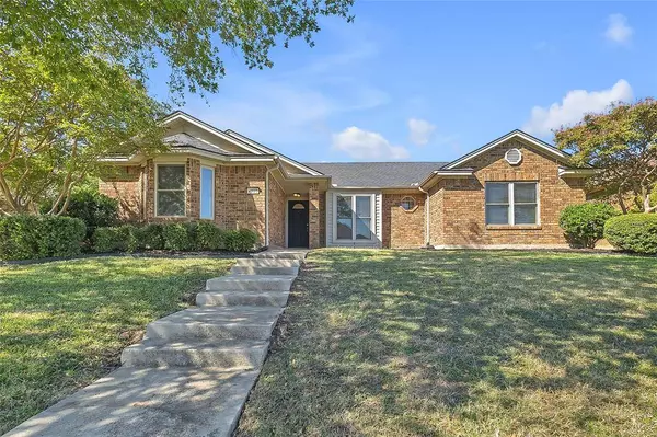 4215 Red Spruce Lane, Carrollton, TX 75010