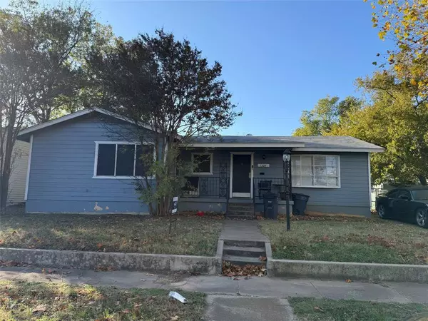 1304 E Tucker Street, Fort Worth, TX 76104