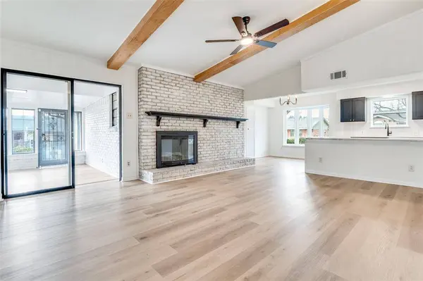 2224 Reynoldston Lane, Dallas, TX 75232