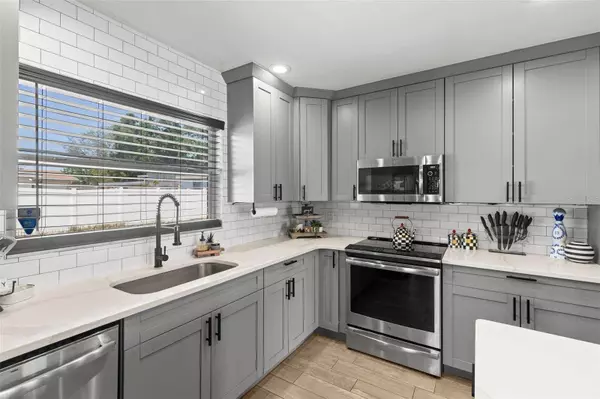 4906 N TAMPANIA AVE, Tampa, FL 33614