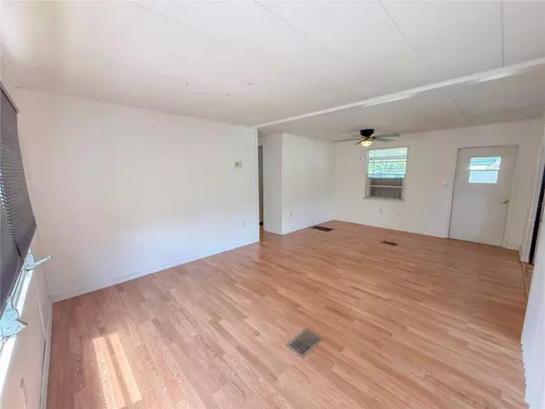 9113 SUNSHINE BLVD, New Port Richey, FL 34654