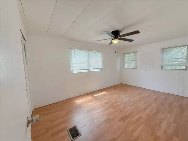 9113 SUNSHINE BLVD, New Port Richey, FL 34654