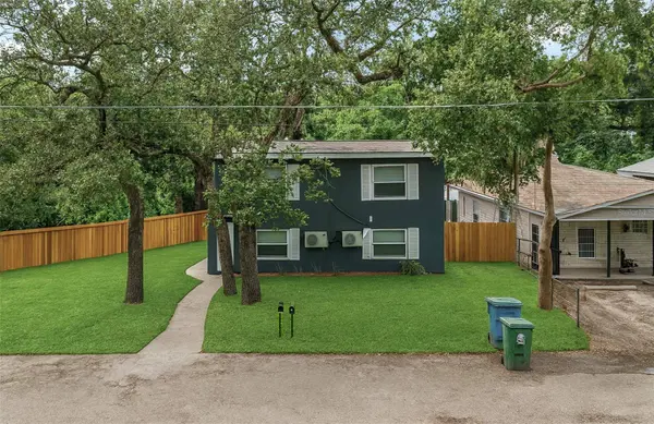 9404 N MULBERRY ST, Tampa, FL 33612