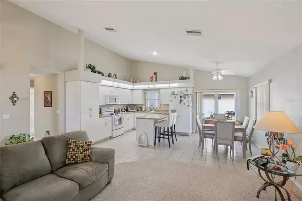 8207 NATIONAL DR, Port Richey, FL 34668