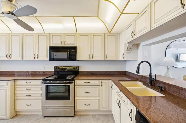 15462 GULF BLVD #601, Madeira Beach, FL 33708