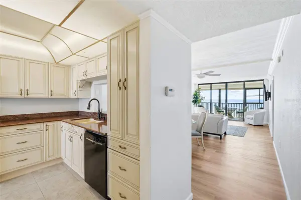 15462 GULF BLVD #601, Madeira Beach, FL 33708