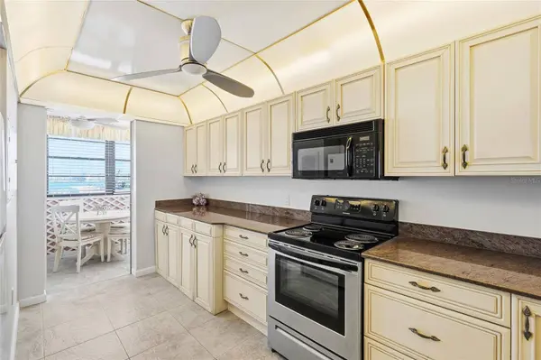 15462 GULF BLVD #601, Madeira Beach, FL 33708