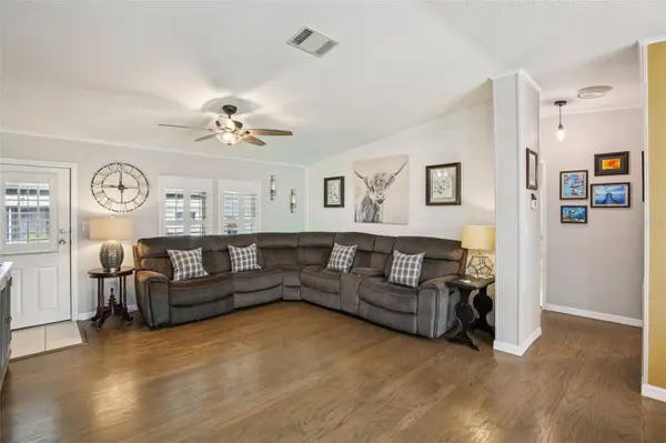 358 LAKE WAY, Oldsmar, FL 34677