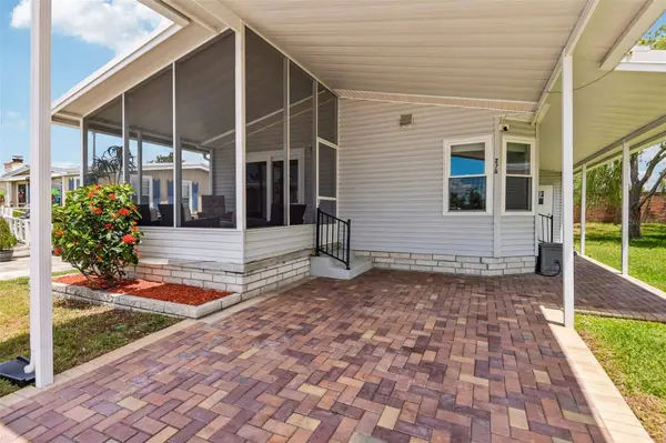 276 PELICAN DR N, Oldsmar, FL 34677