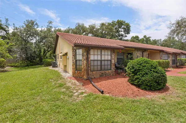 8626 SHADBLOW CT #1, Port Richey, FL 34668