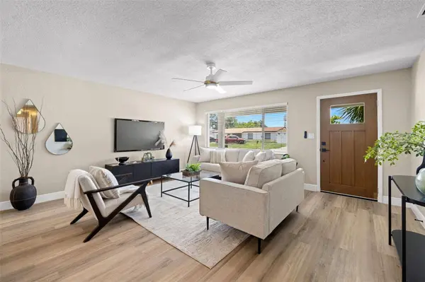 2066 62ND PL S, St Petersburg, FL 33712