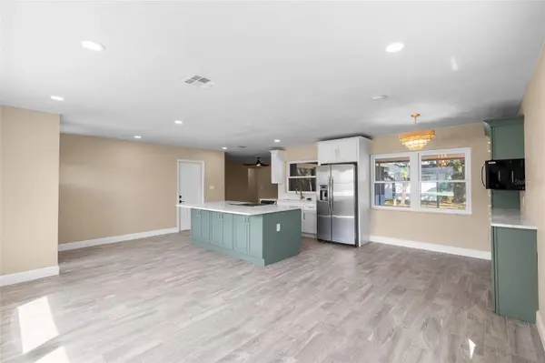 5901 DENVER ST NE, St Petersburg, FL 33703