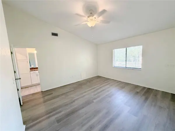 3460 COUNTRYSIDE BLVD #60, Clearwater, FL 33761