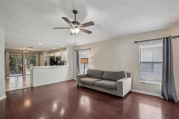 7842 CITRUS BLOSSOM DR, Land O Lakes, FL 34637