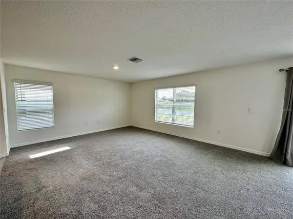36711 SPANISH ROSE DR, Dade City, FL 33525