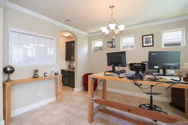 9307 Monument Parke, San Antonio, TX 78254