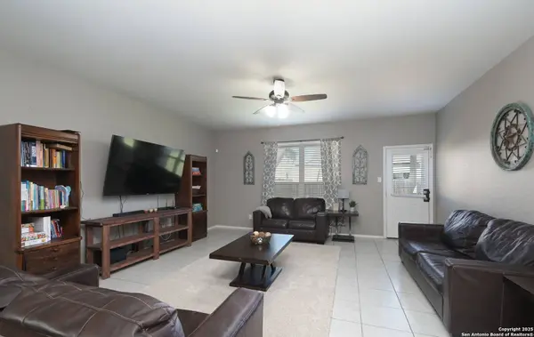 5727 Ivans Farm, San Antonio, TX 78244