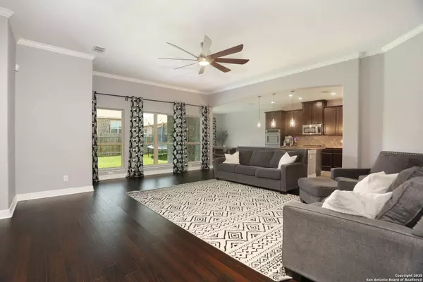 8955 Highland Dawn, San Antonio, TX 78254