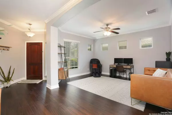 8955 Highland Dawn, San Antonio, TX 78254