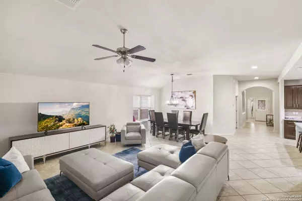 433 Cactus Flower, Cibolo, TX 78108