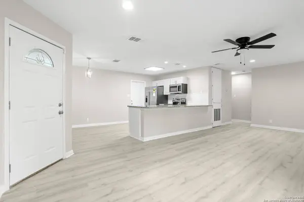 4929 Champlain, San Antonio, TX 78217