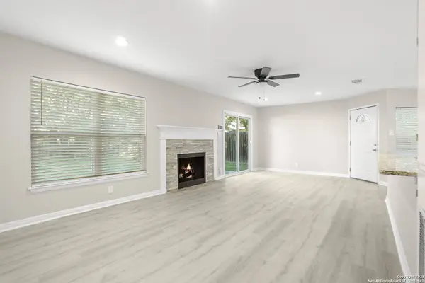 4929 Champlain, San Antonio, TX 78217