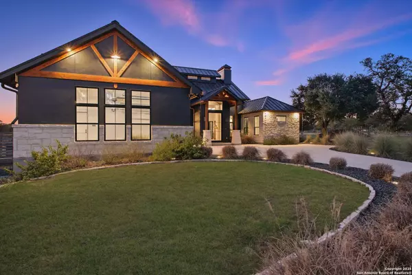 343 Janice, Castroville, TX 78009