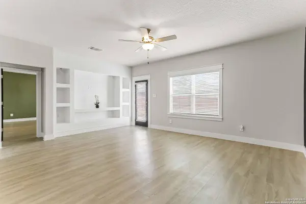 13012 Heathers Sun, St Hedwig, TX 78152