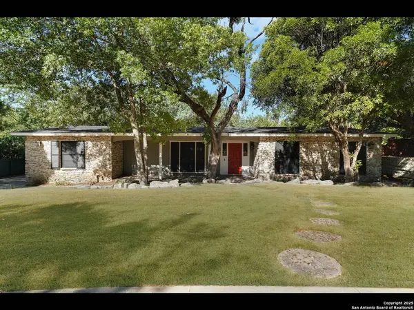 8619 Oak Ledge, San Antonio, TX 78217