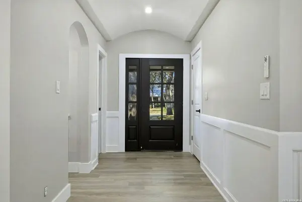1002 Arizona Ash, San Antonio, TX 78232