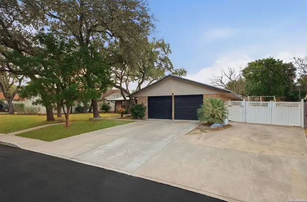 1002 Arizona Ash, San Antonio, TX 78232