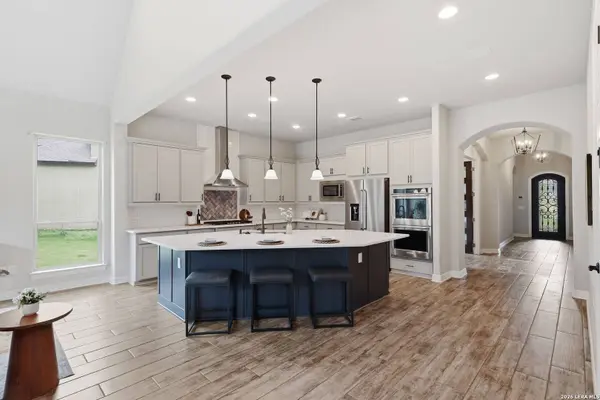 28410 BAILEY XING, San Antonio, TX 78260