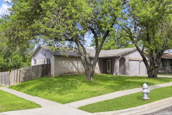 12819 Tarrytown St, San Antonio, TX 78233