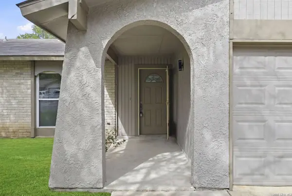 12819 Tarrytown St, San Antonio, TX 78233