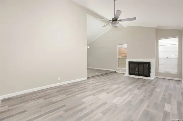 1215 Billings Dr, San Antonio, TX 78245