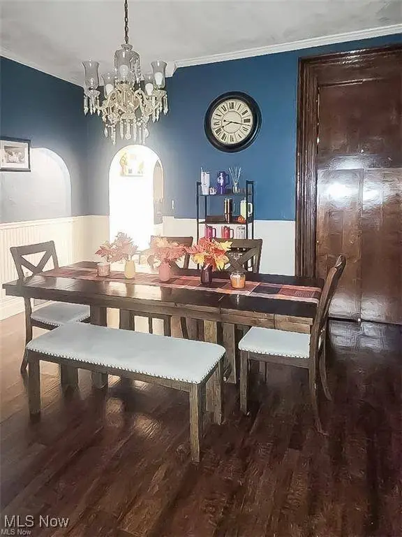 910 Ridge AVE, New Cumberland, WV 26047